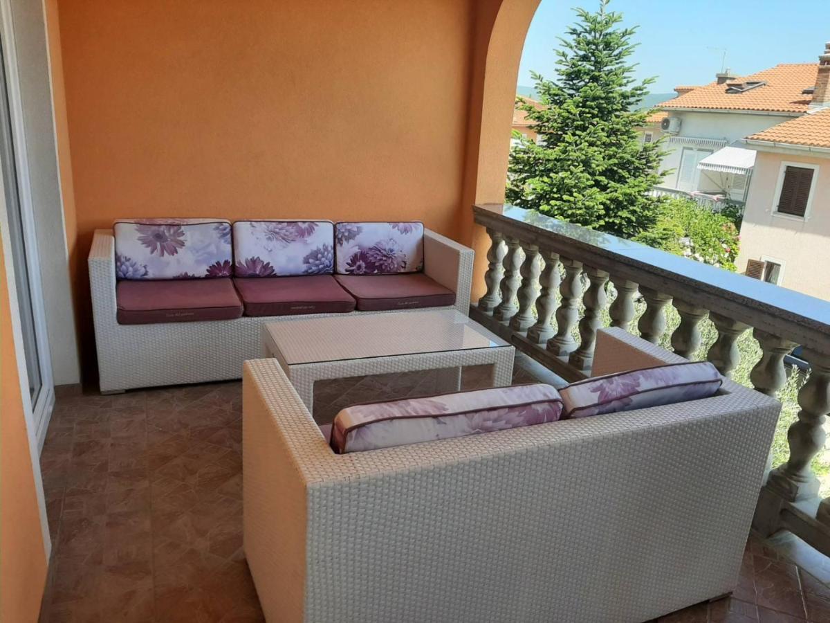 Apartmani Bulajic Крк Екстер'єр фото