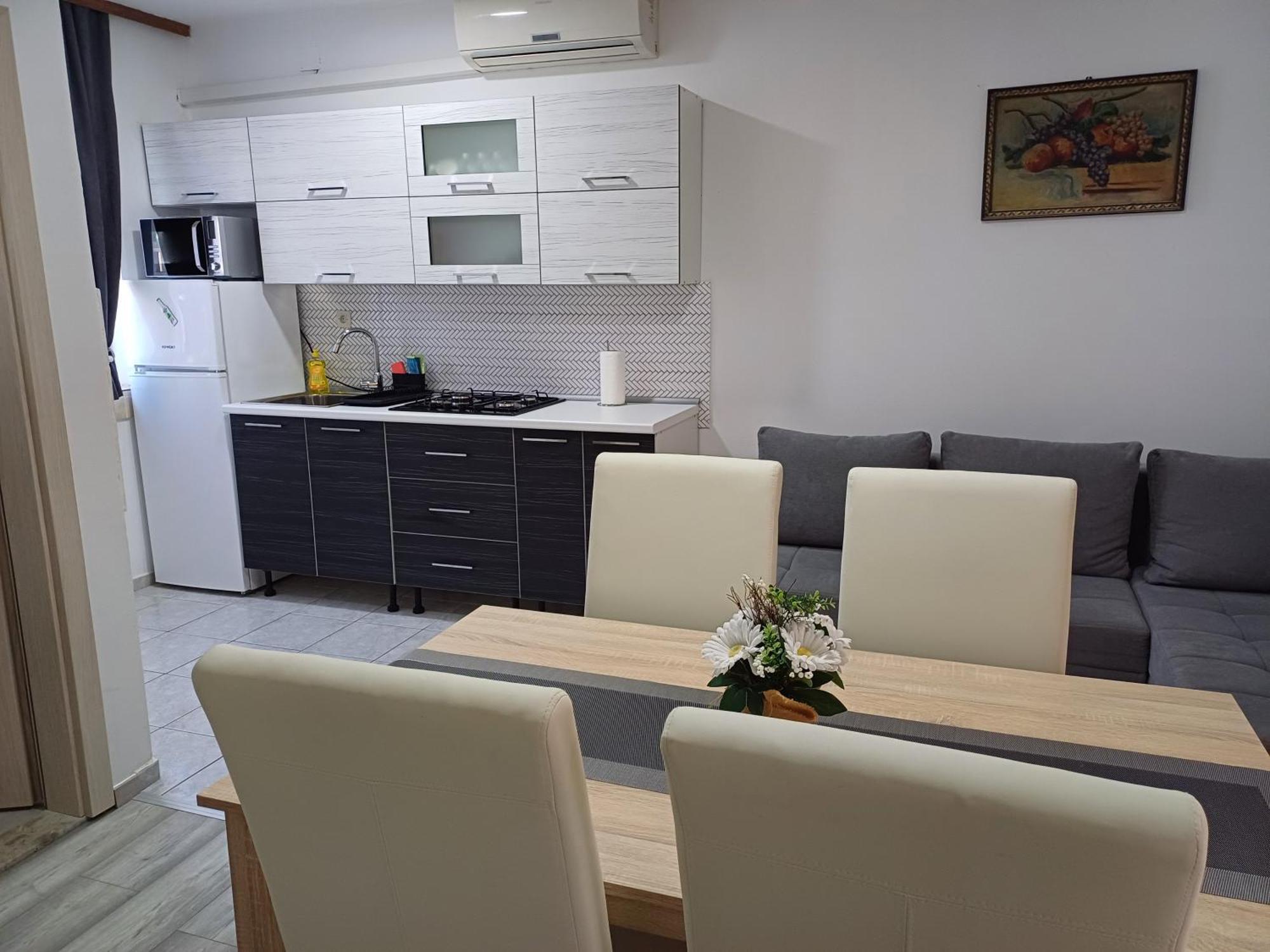 Apartmani Bulajic Крк Екстер'єр фото