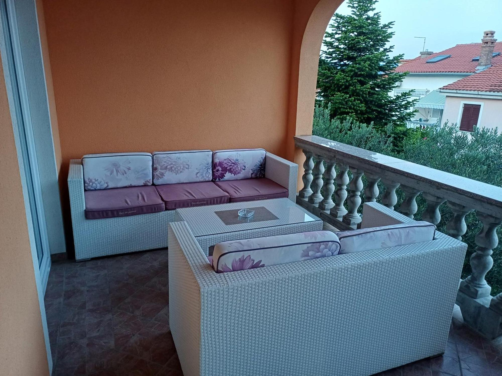 Apartmani Bulajic Крк Екстер'єр фото